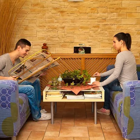 Bed & Breakfast Korona Sárvár
