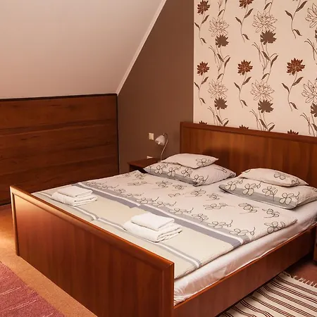 Frühstückspension Korona Sárvár