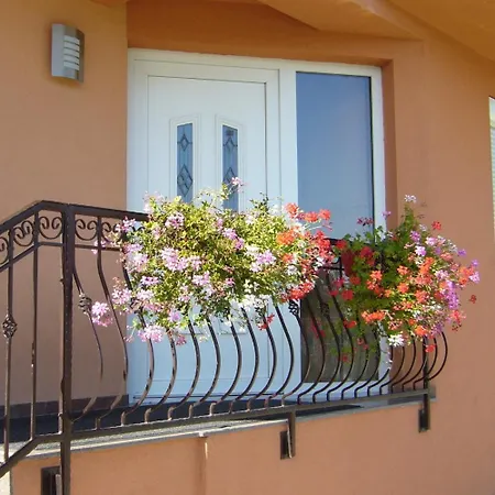 Bed & Breakfast Korona Sárvár