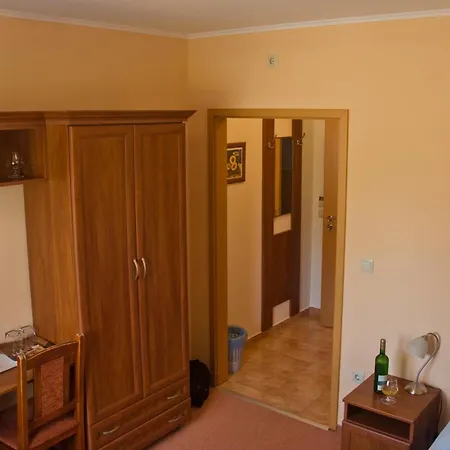 Panzió Korona