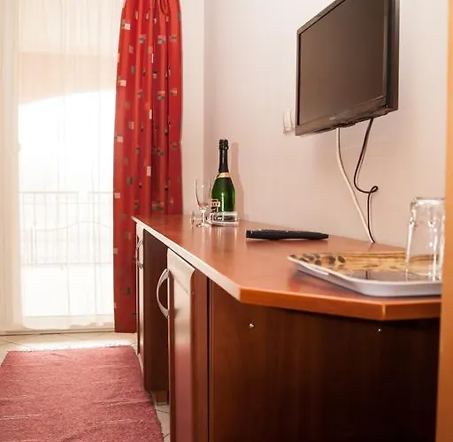 Korona Bed & Breakfast